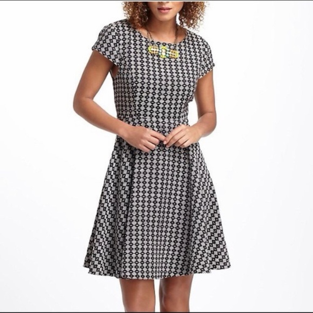 Maeve Anthropologie Retro Mod Mini Dress | Black White Geo Citron Pop Art Size 6
